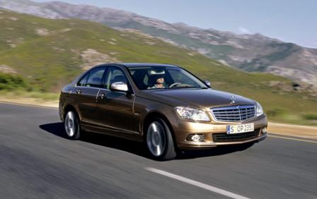 08mercedesbenzact1500.jpg