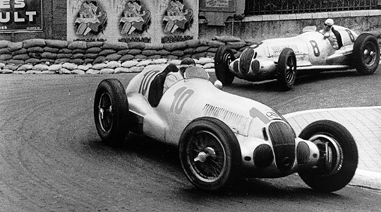  a MercedesBenz W125 racing car will return to celebrate its only 