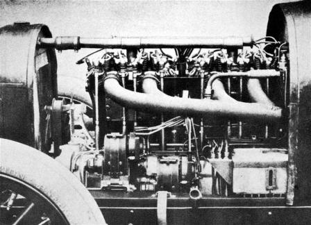 mercedes-heritage-4-cylinder-engine.jpg