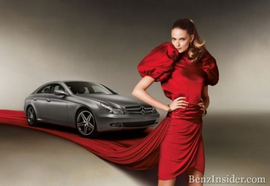Julia Stegner is the new face of the international fashion activities of Mercedes-Benz