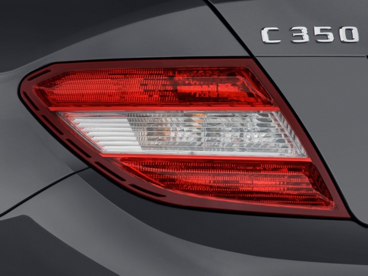 Mercedes c class tail light