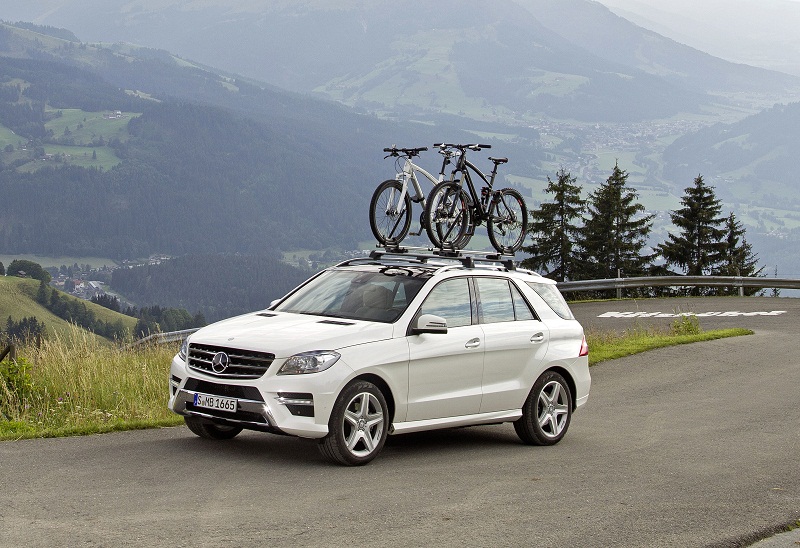 German Magazine Awards Two Mercedes-Benz Models as Greenest in Their Classes