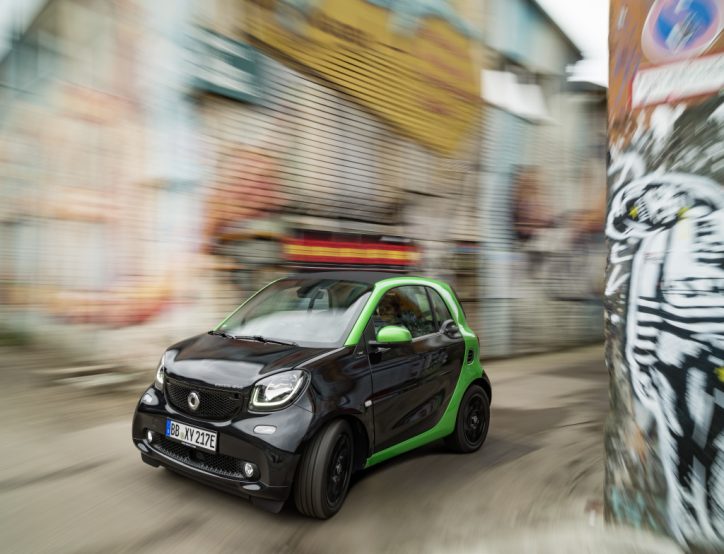 World premiere for the fourth generation smart electric drive