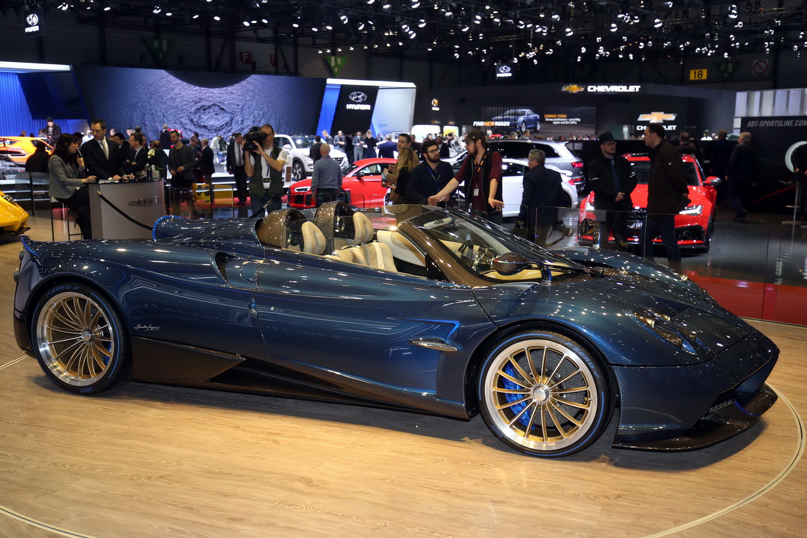 Pagani Huayra Roadster