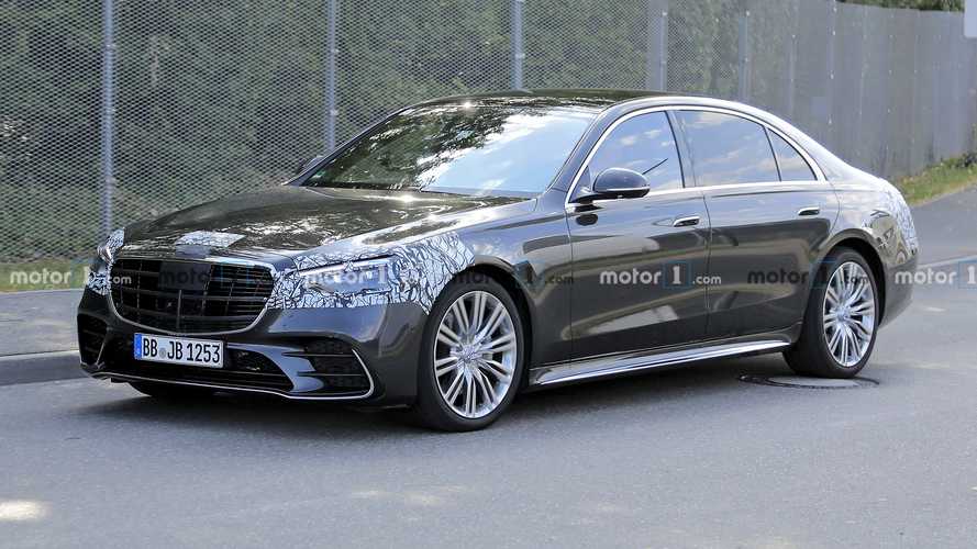 21 Mercedes Benz S Class Nearly Bares It All In New Spy Shots