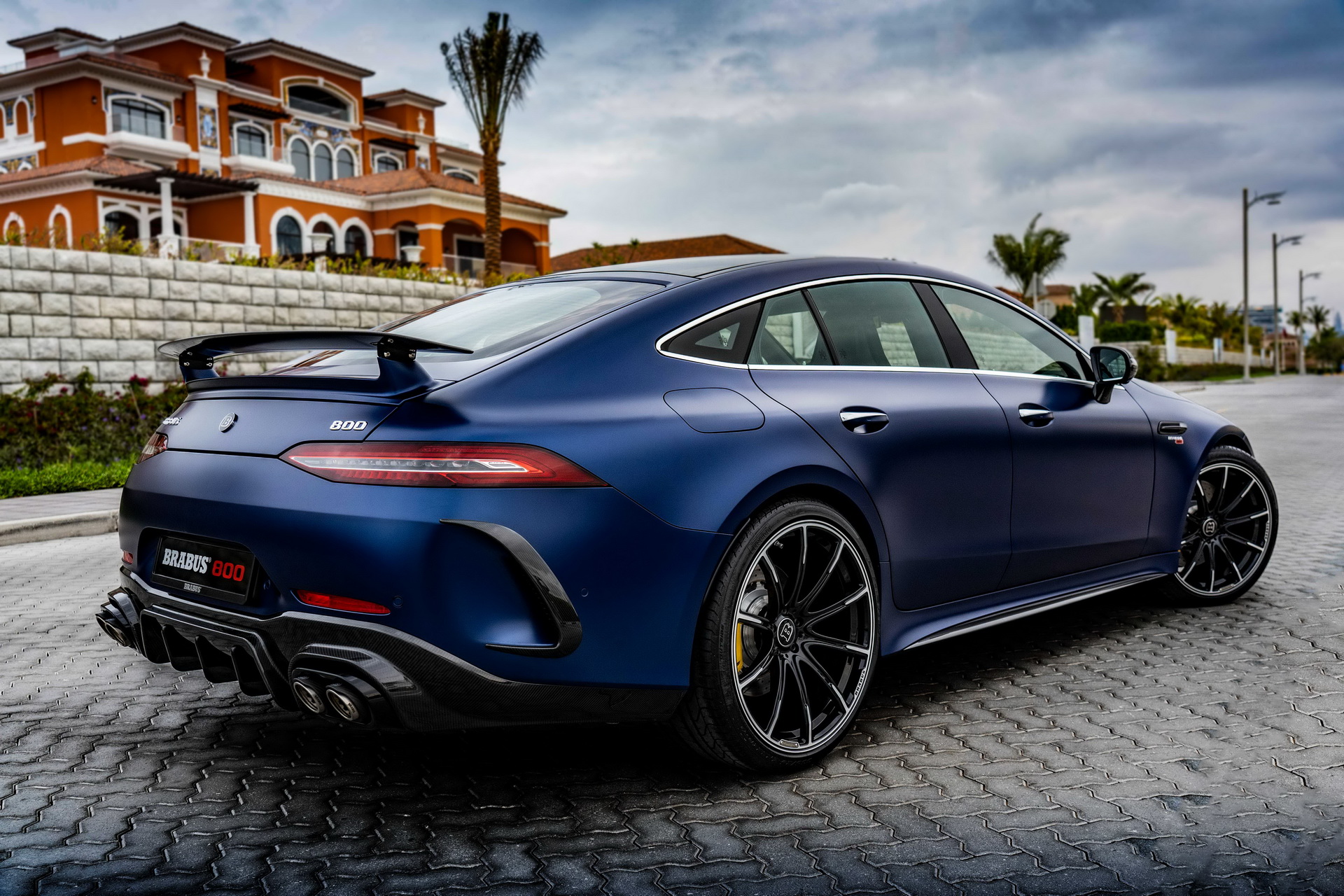 Mercedes Benz AMG gt 63