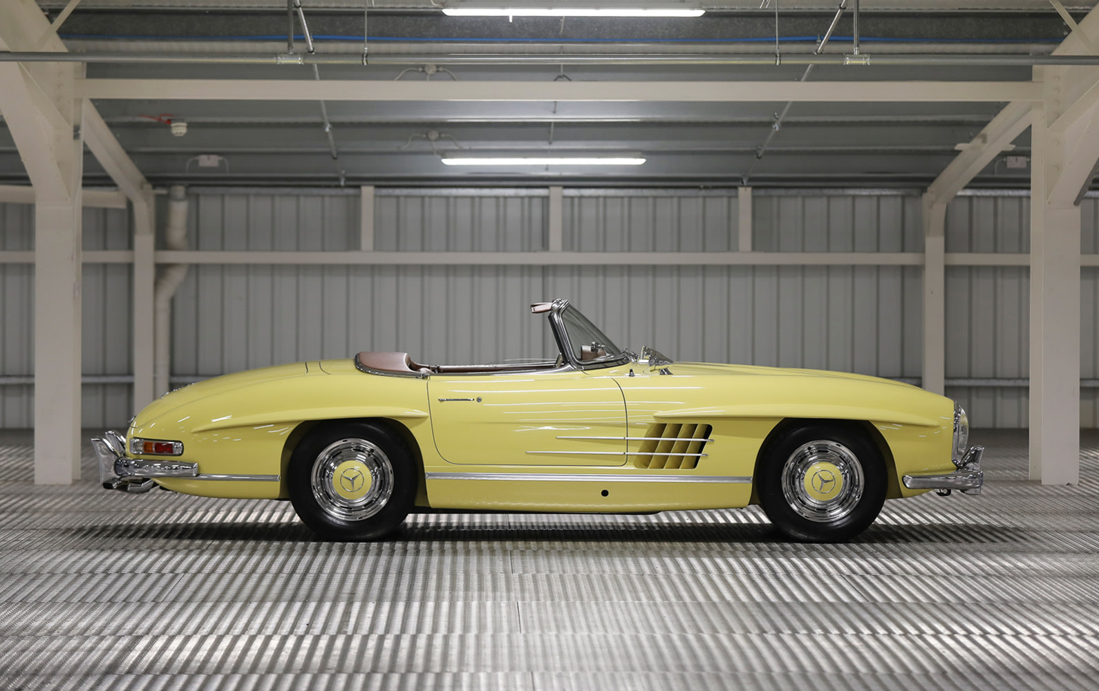 1963 Mercedes-Benz 300 SL Roadster Sold for Over $1M