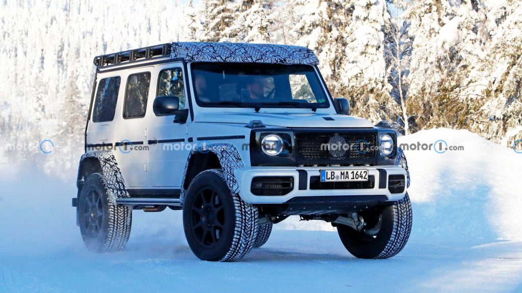 22 Mercedes Benz G Class 4x4 Squared Spied With Off Road Setup