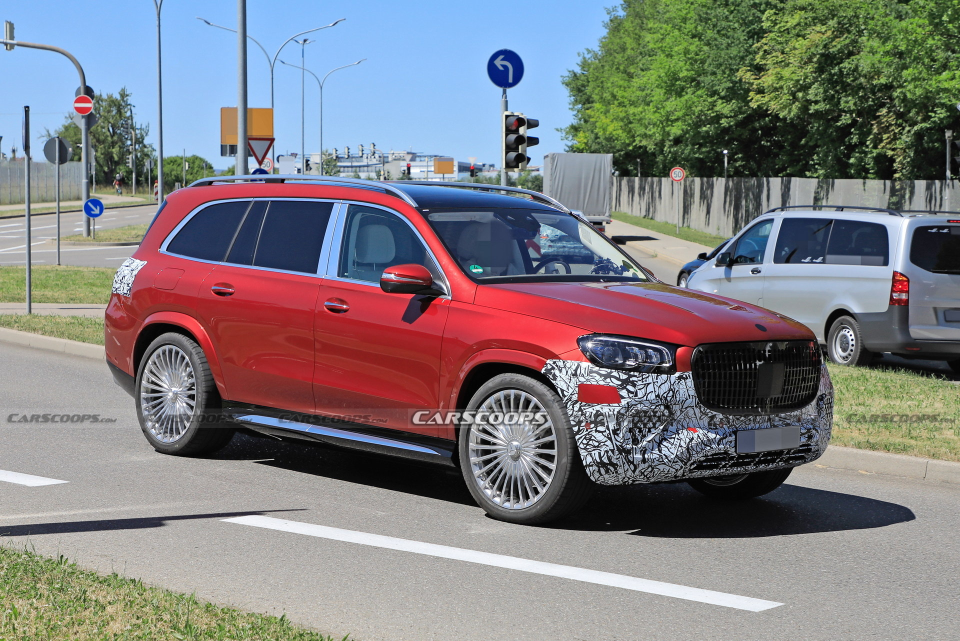 Mercedes GLS Maybach 2022 салон