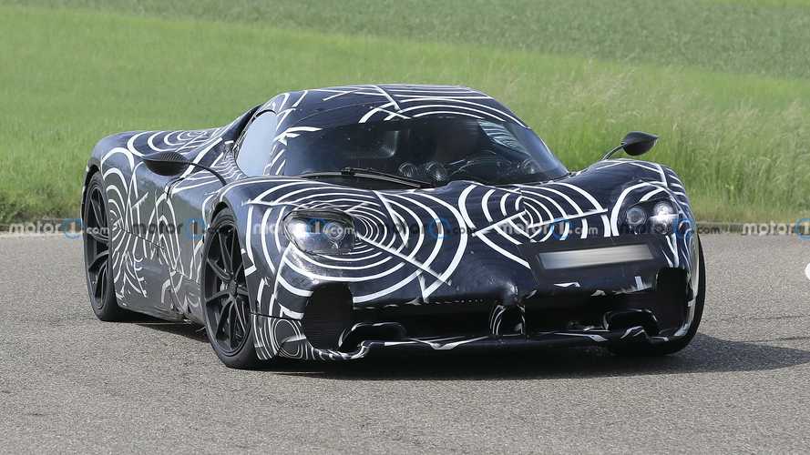 The Mercedes V12 Engine Lives On In The Pagani C10