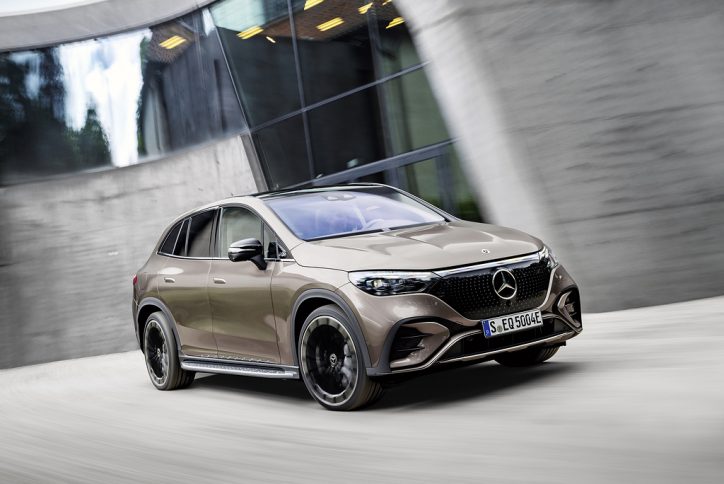 2023 Mercedes-Benz EQE SUV Officially Unveiled