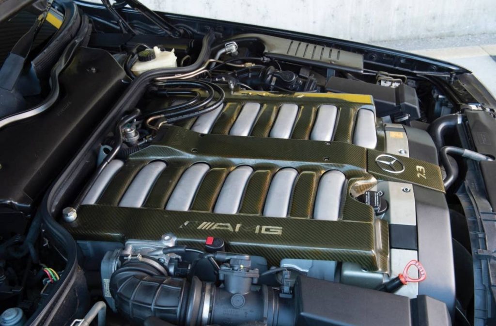 Mercedes-Benz SL 73 AMG engine