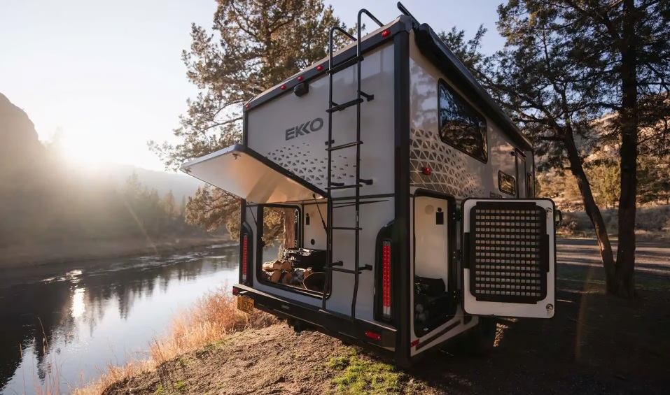 Winnebago Introduces New Ekko RV Based On MercedesBenz Sprinter